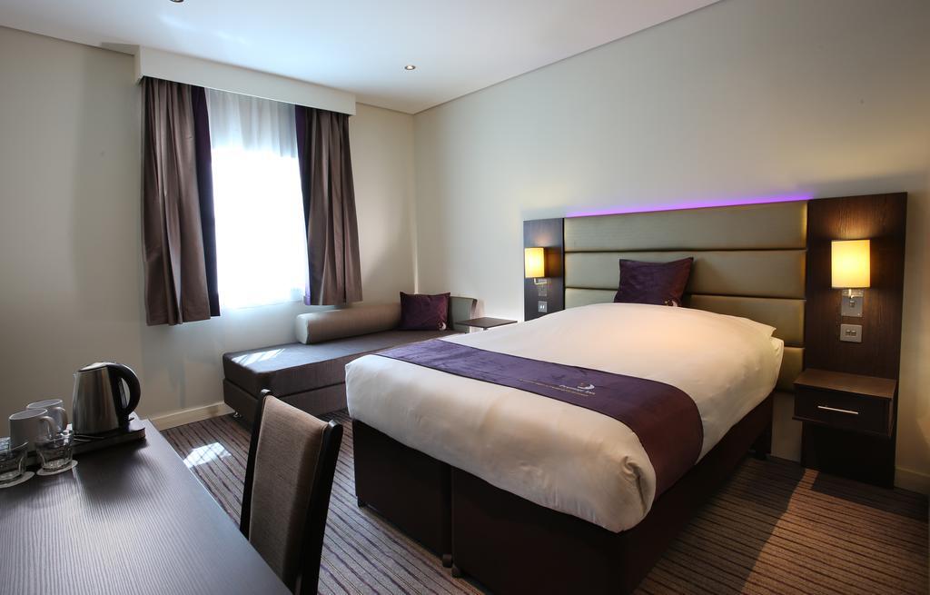 High-end Custom Hotel Furniture Made by China Furniture Factory